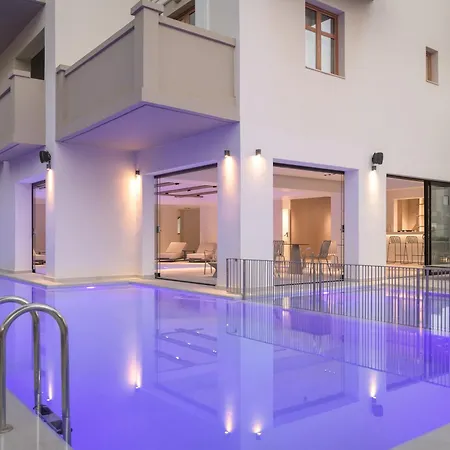 Theartemis Palace Otel 4*